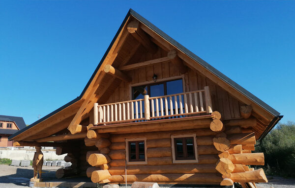 Construction of log houses